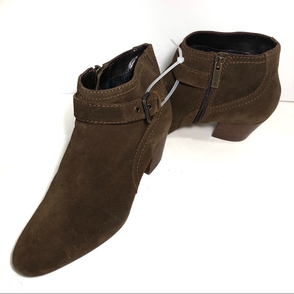 Aquatalia Shoes - Aquatalia brown suede block heel boots size 7